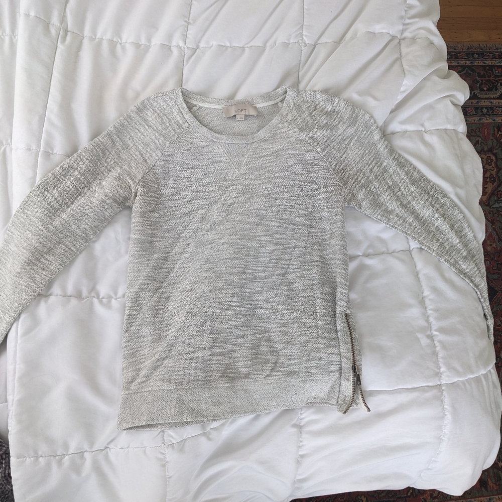 Ann Taylor loft small heather gray sweater with side accent zip